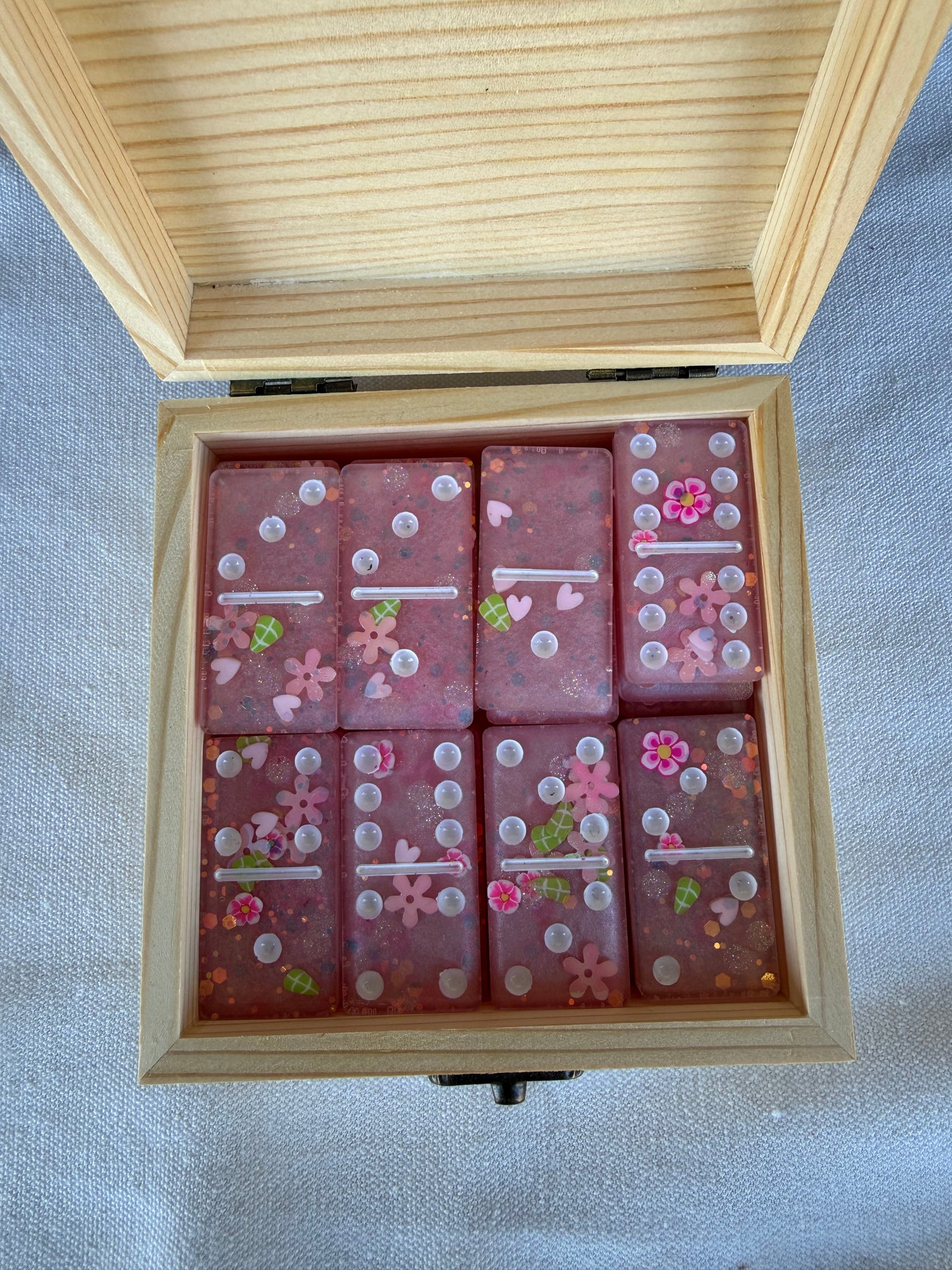 Pink Flower Domino Set